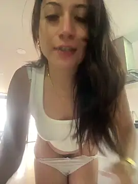 Mila LS online show from October 2025 01:13:01 PM