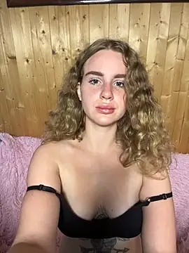 nemesidaM online show from September 2025 02:49:01 PM