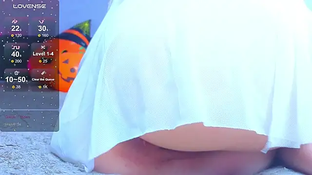 Snapshot of AuroraPrincess chatting on November 2025 01:18:02 AM AuroraPrincess online show from November 2025 01:18:02 AM