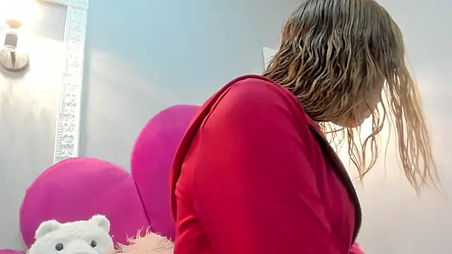 Bonniie 22 online show from February 2026 07:33:02 PM