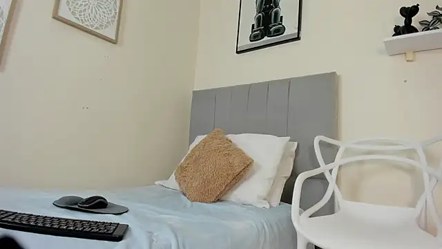 mary cute9 online show from January 2026 12:20:01 PM