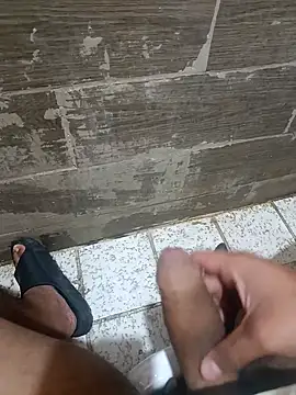 crisssalazar online show from March 2025 02:30:02 AM