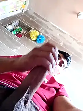 crisssalazar online show from February 2026 05:27:02 PM