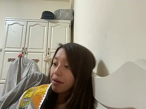 ladypaggy online show from March 2025 03:39:01 PM