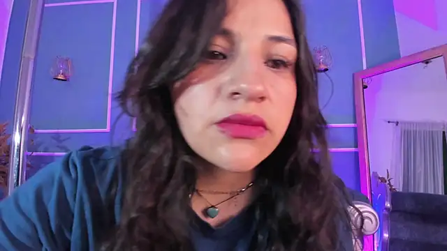 TaraTaylorr online show from October 2025 01:59:01 AM