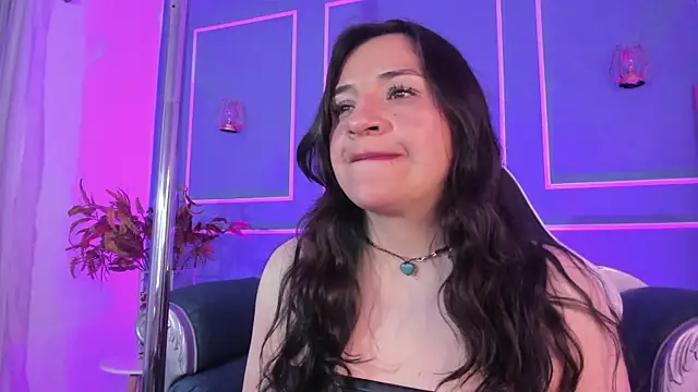 TaraTaylorr online show from October 2025 02:45:02 AM