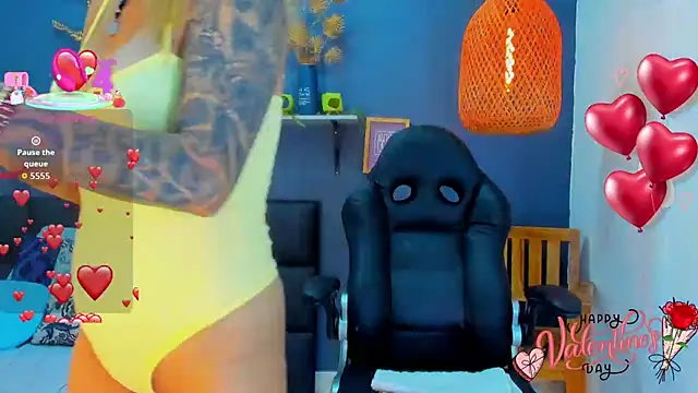 Snapshot of yessila_parker chatting on February 2026 10:12:01 AM yessila parker online show from February 2026 10:12:01 AM