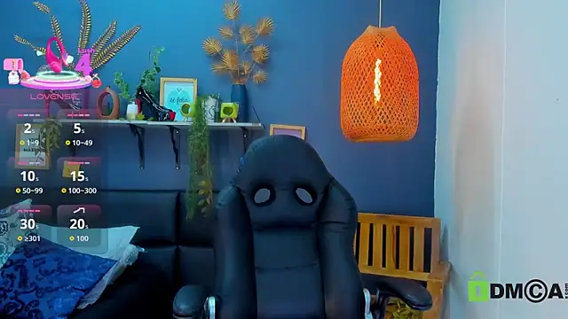 Snapshot of yessila_parker chatting on March 2026 09:28:02 AM yessila parker online show from March 2026 09:28:02 AM