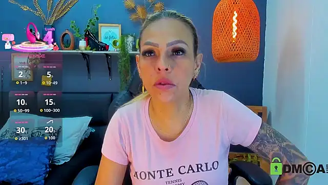 Snapshot of yessila_parker chatting on March 2026 09:24:02 AM yessila parker online show from March 2026 09:24:02 AM