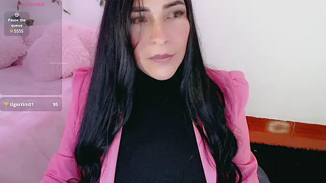 Snapshot of luna_lgomez_ chatting on March 2025 12:22:01 PM luna lgomez  online show from March 2025 12:22:01 PM