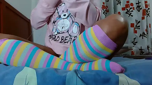 FresitaSquirt24 online show from December 2025 12:48:01 AM