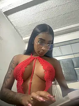 Angelesmith1 online show from November 2025 04:45:02 AM