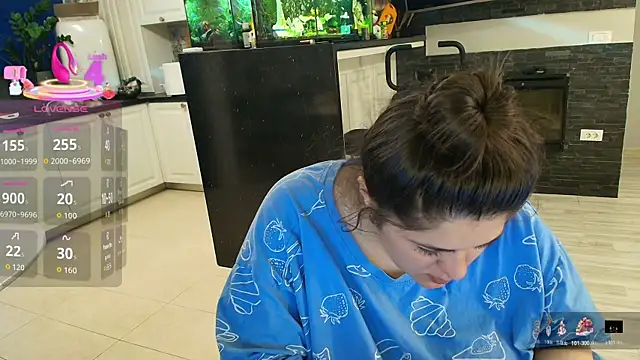 Snapshot of Layla- chatting on April 2026 11:25:02 AM Layla- online show from April 2026 11:25:02 AM