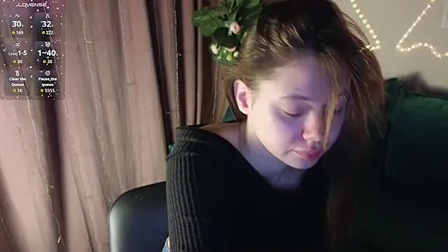 meow mellie online show from November 2025 07:47:02 AM