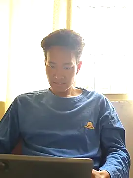 Snapshot of Dannyhobb chatting on March 2025 04:35:01 AM Dannyhobb online show from March 2025 04:35:01 AM