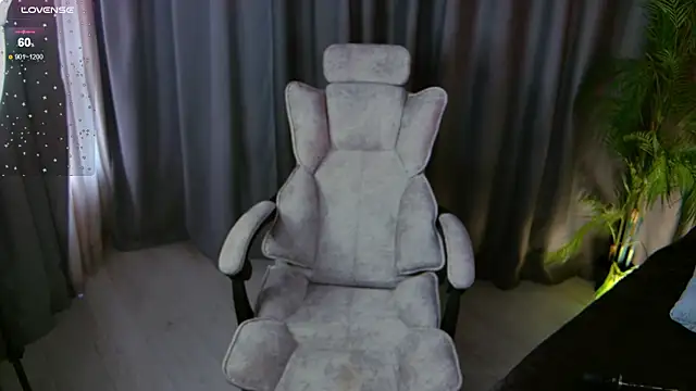 AssolMonet online show from October 2025 07:01:02 AM