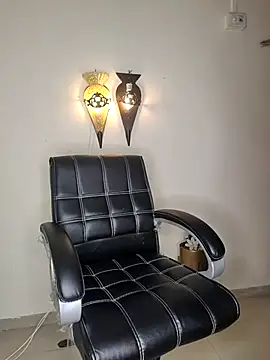 Snapshot of Noor-Bold chatting on March 2025 09:47:02 PM Noor-Bold online show from March 2025 09:47:02 PM