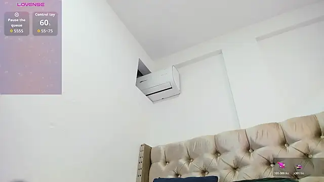 ArianaaGrace online show from February 2026 07:46:01 PM