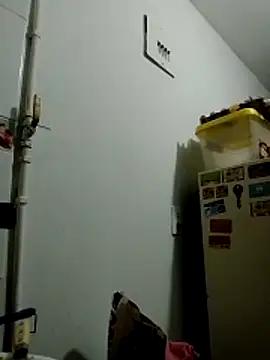 Snapshot of Ehilyn chatting on November 2025 02:33:02 AM Ehilyn online show from November 2025 02:33:02 AM