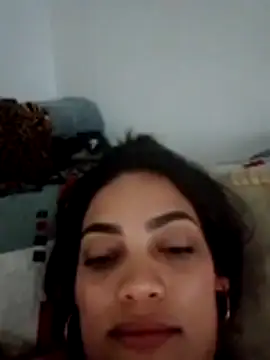 Snapshot of Ehilyn chatting on November 2025 01:17:01 AM Ehilyn online show from November 2025 01:17:01 AM