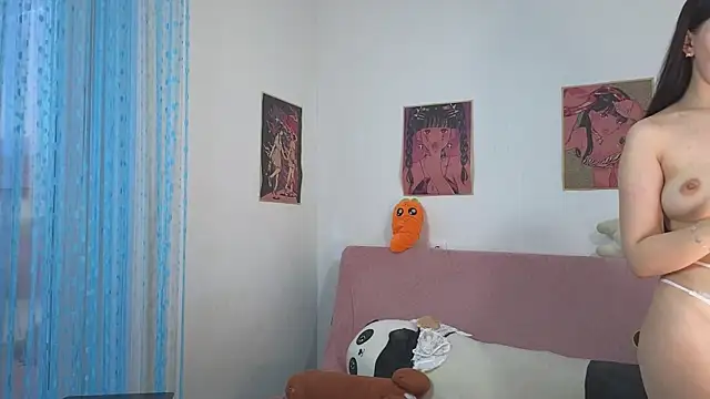 Snapshot of Lusy_PickMe chatting on May 2026 12:07:01 AM Lusy PickMe online show from May 2026 12:07:01 AM