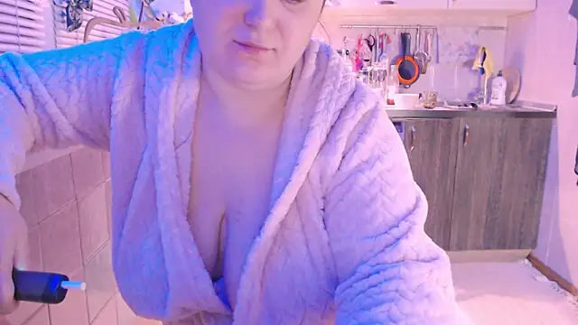 SoftLia online show from February 2025 12:15:01 AM