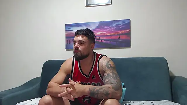 Tiberius hunk online show from October 2025 07:53:02 AM