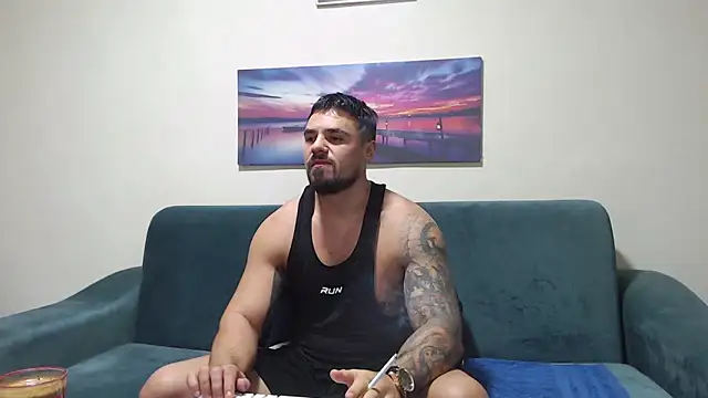 Tiberius hunk online show from November 2025 05:06:02 AM