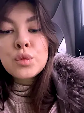 HannaJohnson online show from November 2025 05:50:02 AM