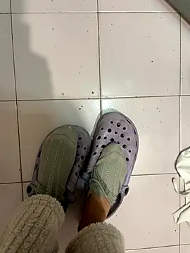 MargheritaRm online show from November 2025 06:20:01 PM