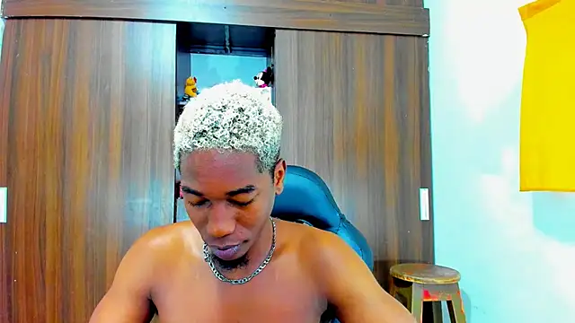 Dreamastercum  online show from October 2025 11:44:02 AM