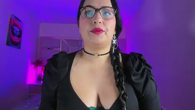 Snapshot of tamara_rouse1 chatting on November 2025 04:46:02 AM tamara rouse1 online show from November 2025 04:46:02 AM