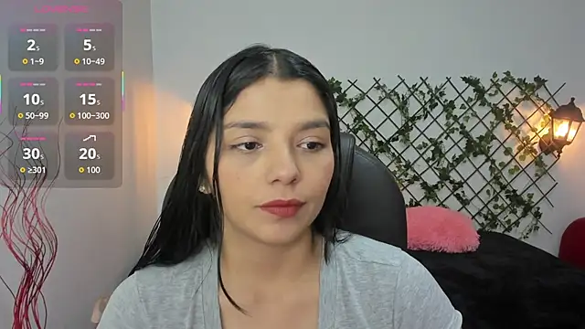 issa  nassar online show from October 2025 01:29:01 PM