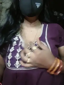 Sexyradha  online show from May 2026 03:42:02 PM