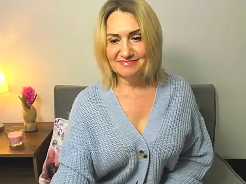 IsabellaSexyMilf online show from March 2025 04:29:02 PM