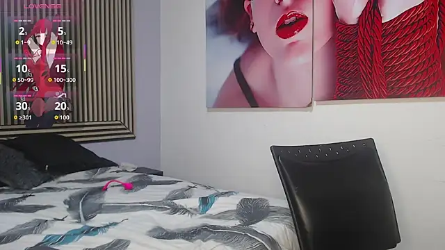 Snapshot of LorenaJoness chatting on November 2025 01:43:03 PM LorenaJoness online show from November 2025 01:43:03 PM