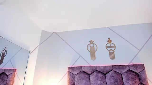 Snapshot of aurora_collinss_ chatting on February 2026 12:45:01 PM aurora collinss online show from February 2026 12:45:01 PM