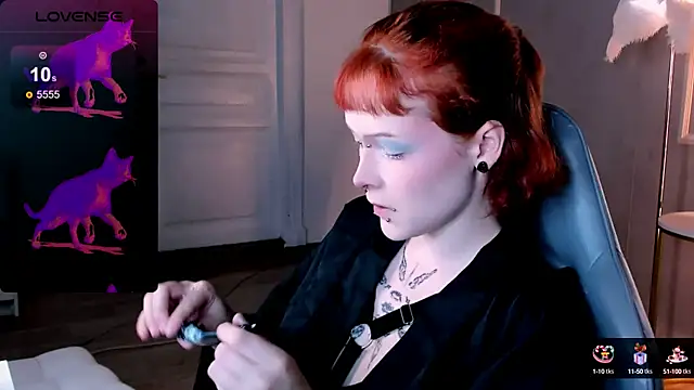 NicoleFlloret online show from September 2025 08:54:02 PM