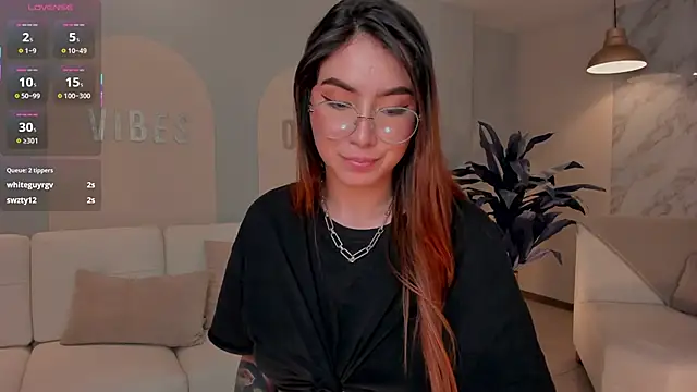 Snapshot of MaddisonCollins chatting on March 2025 02:16:02 AM MaddisonCollins online show from March 2025 02:16:02 AM