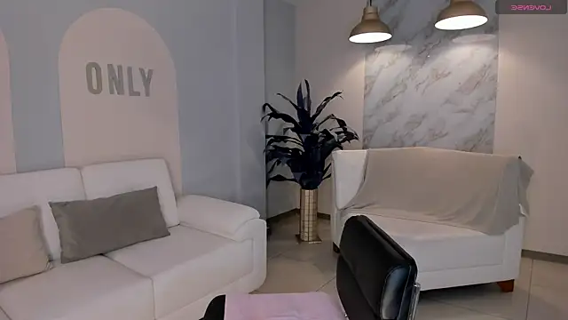 Snapshot of MaddisonCollins chatting on March 2025 07:42:02 PM MaddisonCollins online show from March 2025 07:42:02 PM