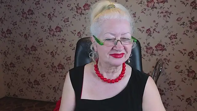 Maya Mayflower online show from December 2025 04:07:01 AM