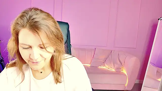 NicoleHitman online show from November 2025 09:22:02 AM