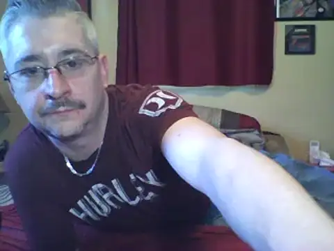 Snapshot of smooothbb chatting on March 2025 08:52:02 PM smooothbb online show from March 2025 08:52:02 PM