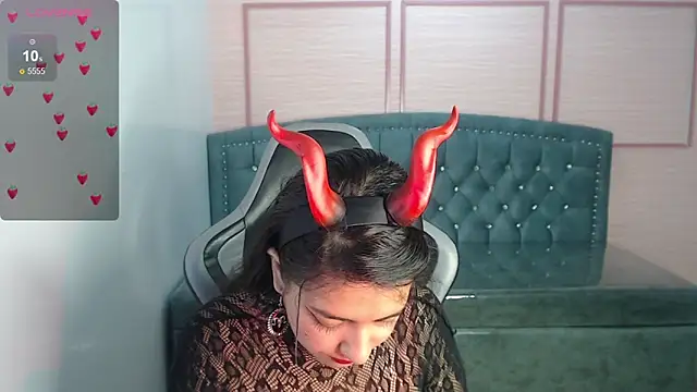 alexa romero t online show from October 2025 12:30:02 PM