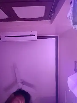 horniestboi online show from March 2026 09:21:02 PM