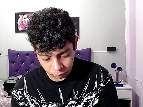 Snapshot of Alejandroo_22 chatting on October 2025 01:14:01 PM Alejandroo 22 online show from October 2025 01:14:01 PM