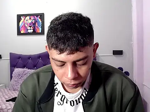 Snapshot of Alejandroo_22 chatting on October 2025 01:33:02 PM Alejandroo 22 online show from October 2025 01:33:02 PM