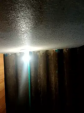 Snapshot of Valen_Person chatting on November 2025 10:21:02 PM Valen Person online show from November 2025 10:21:02 PM