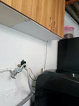 Snapshot of Valen_Person chatting on November 2025 03:12:02 PM Valen Person online show from November 2025 03:12:02 PM