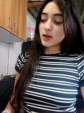 Snapshot of Valen_Person chatting on December 2025 05:08:02 PM Valen Person online show from December 2025 05:08:02 PM